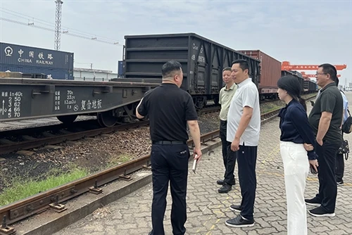 Objevování nových mezinárodních logistických kanálů|JMJD provádí logistickou ...